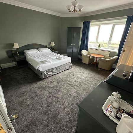 Clarkes Hotel Barrow In Furness Esterno foto