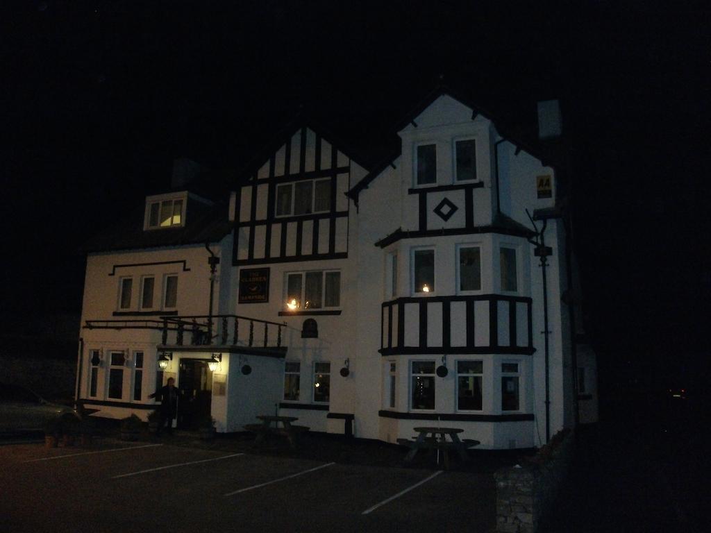 Clarkes Hotel Barrow In Furness Esterno foto